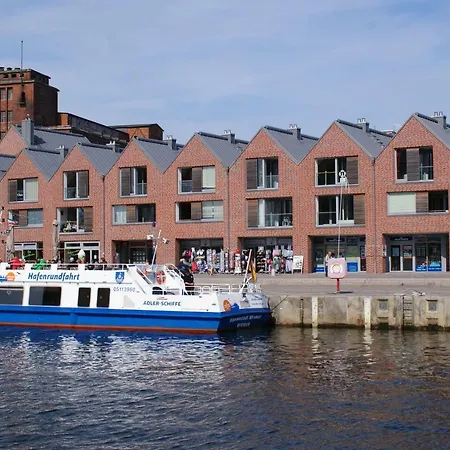 Am Ziegenmarkt Nahe Hafen - Abc83 By Abcwismar *